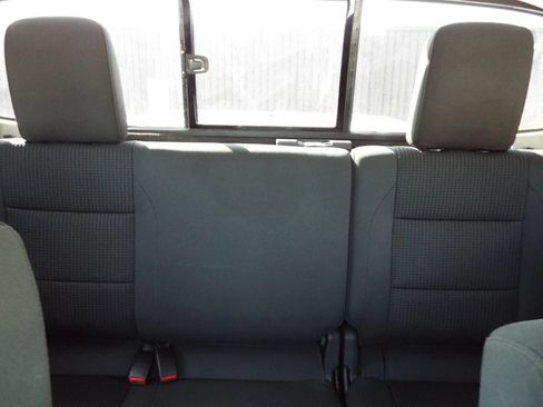 Used 2014 Nissan Titan SV w/ SV Value Truck Package AWD/4WD image 29