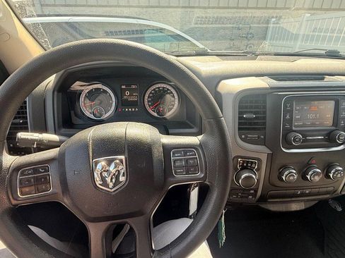 Used 2017 RAM 1500 Express image 11