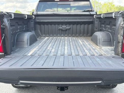Used 2021 Chevrolet Silverado 1500 LT Trail Boss w/ Convenience Package II AWD/4WD image 18