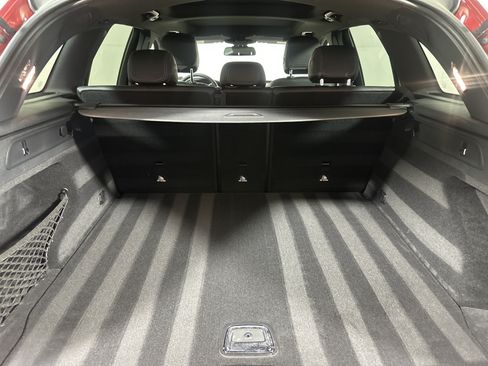 Used 2019 Mercedes-Benz GLC 300 4MATIC image 22