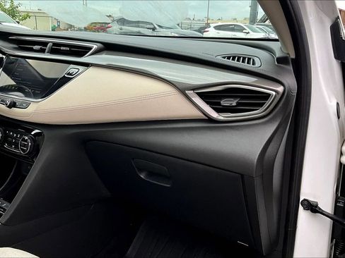 Used 2022 Buick Encore GX Select image 22