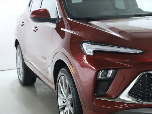Used 2024 Buick Encore GX Avenir w/ Avenir Convenience Package image 8
