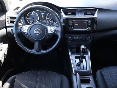 Used 2017 Nissan Sentra SV FWD image 21