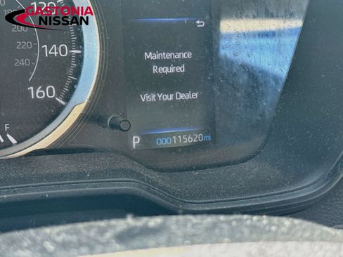 Used 2021 Toyota Corolla LE w/ LE Convenience Package FWD image 15