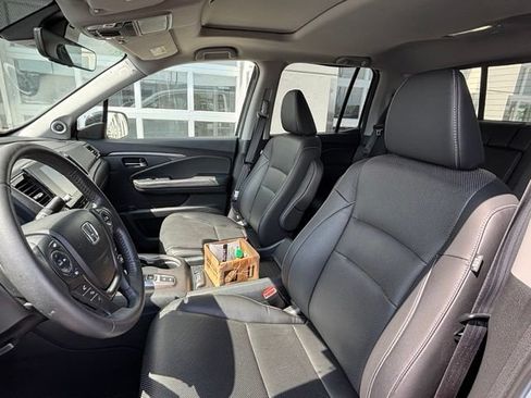 Used 2023 Honda Ridgeline RTL-E image 11