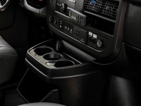 Used 2019 GMC Savana 3500 w/ Power Convenience Package image 20