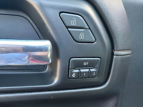 Used 2021 GMC Sierra 1500 AT4 w/ AT4 Value Package AWD/4WD image 19