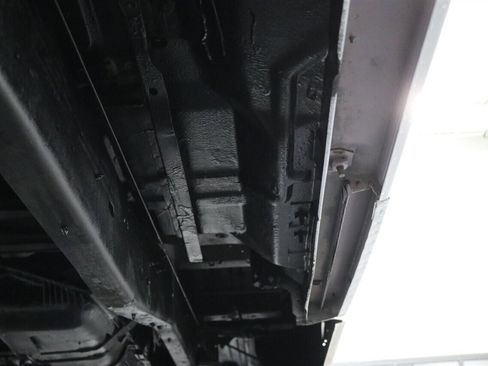 Used 1995 Ford F250 XLT image 30