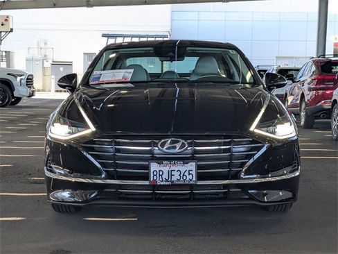 Used 2020 Hyundai Sonata SE image 2