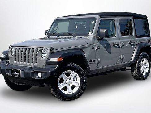 Used 2022 Jeep Wrangler Unlimited Sport image 3