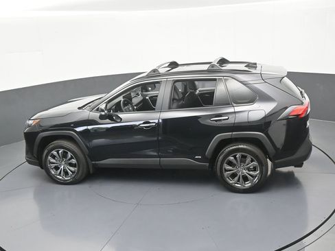 Used 2025 Toyota RAV4 Limited w/ Advanced Technology Package AWD/4WD image 46