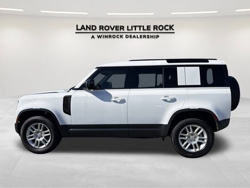 Used 2025 Land Rover Defender 110 S image 6