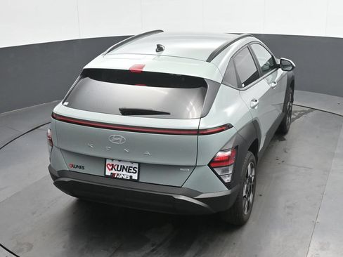 Used 2025 Hyundai Kona SEL AWD/4WD image 27