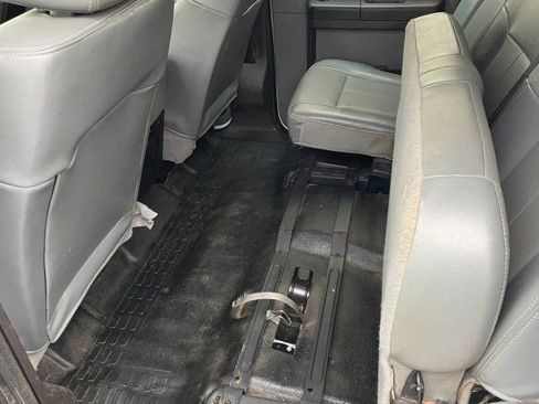 Used 2016 Ford F250 XL w/ Power Equipment Group AWD/4WD image 12