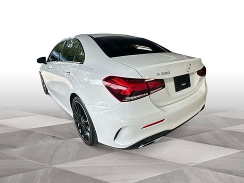 Used 2022 Mercedes-Benz A 220 w/ AMG Line image 6