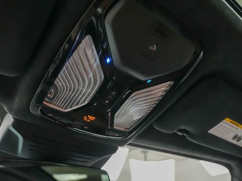 Used 2026 BMW X5 M60i AWD/4WD image 29