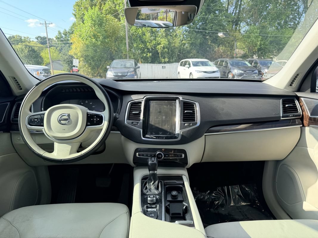 Used 2019 Volvo XC90 T5 Momentum w/ Protection Package Premier FWD image 20