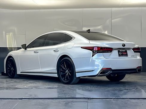 Used 2021 Lexus LS 500 w/ Accessory Package (Z1) RWD image 5