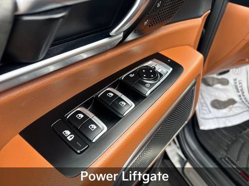 Used 2024 Kia Telluride SX Prestige X-Pro AWD/4WD image 15
