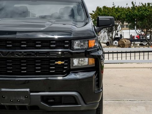 Used 2022 Chevrolet Silverado 1500 Custom w/ Safety Confidence Package AWD/4WD image 45