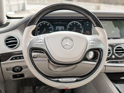 Used 2015 Mercedes-Benz S 550 Sedan image 23