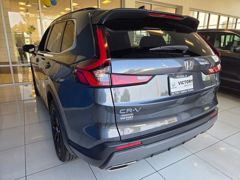 Certified 2025 Honda CR-V Sport image 8