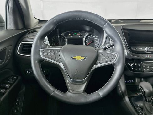 Used 2023 Chevrolet Equinox Premier FWD image 18