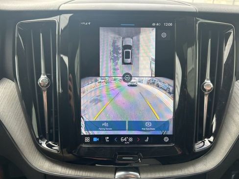 Used 2025 Volvo XC60 B5 Plus w/ Climate Package image 23