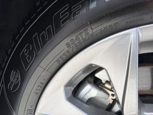 Used 2025 Toyota Sienna LE image 30