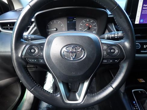 Used 2023 Toyota Corolla Cross LE w/ Moonroof Package AWD/4WD image 30