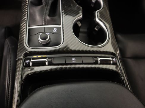 Used 2020 Kia Stinger GT-Line w/ Sun & Sound Package image 8