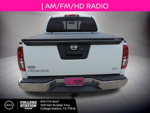 Used 2021 Nissan Frontier SV image 5