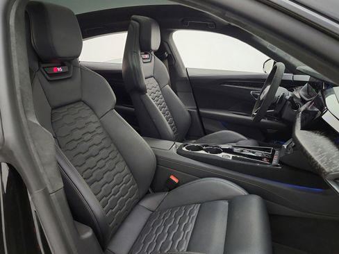 Used 2025 Audi RS e-tron GT performance AWD/4WD image 16