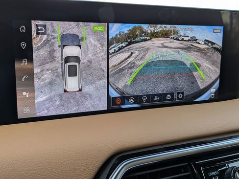 New 2026 Nissan Armada SL w/ Captain's Chari Seat Package image 25