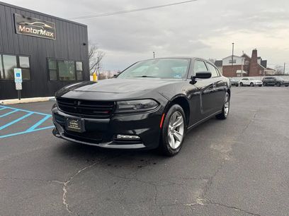 Used 2017 Dodge Charger SXT