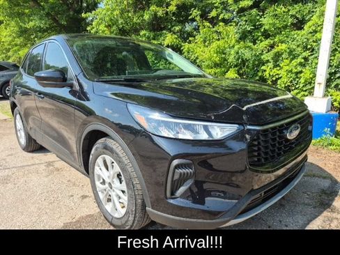 Used 2024 Ford Escape Active w/ Tech Pack #2 FWD image 11