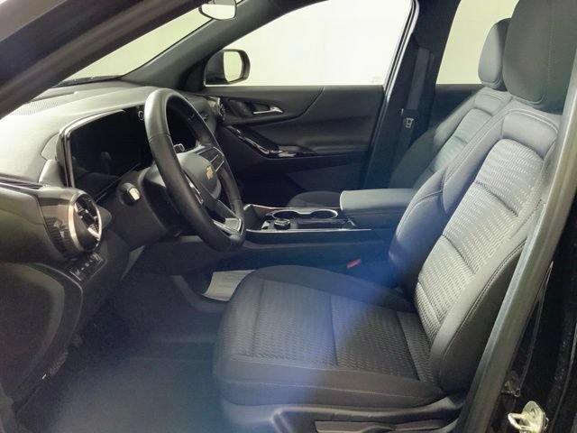 Used 2026 Chevrolet Equinox LT AWD/4WD image 14