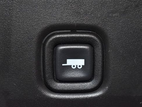 Used 2025 GMC Savana 2500 w/ Driver Convenience Package RWD image 20