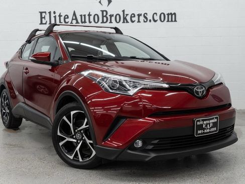 Used 2019 Toyota C-HR Limited FWD image 8