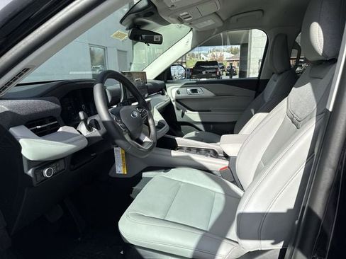 New 2026 Ford Explorer Active w/ Active Comfort Package image 11