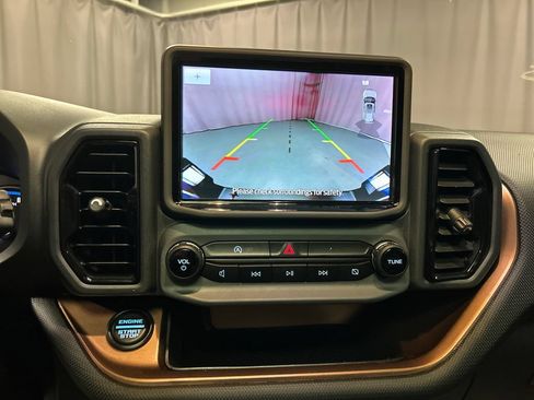 Used 2022 Ford Bronco Sport Outer Banks w/ Tech Package AWD/4WD image 18