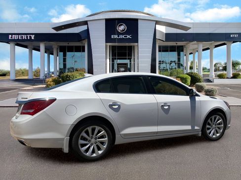 Used 2015 Buick LaCrosse Leather FWD image 2
