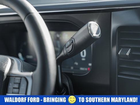 Used 2025 Ford F350 Lariat w/ Chrome Package image 34