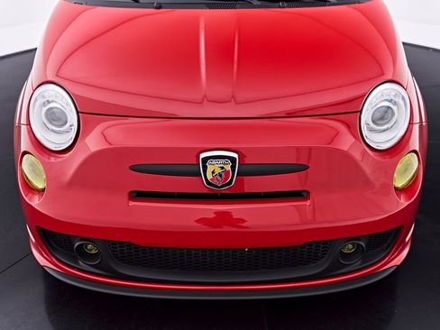 Used 2017 FIAT 500 Abarth w/ Popular Equipment Package FWD image 23