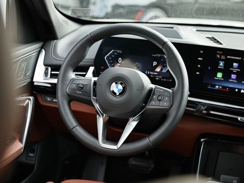 New 2026 BMW X1 xDrive28i w/ Technology Package AWD/4WD image 30