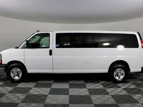 Used 2016 Chevrolet Express 3500 LT w/ LT Preferred Equipment Group image 5