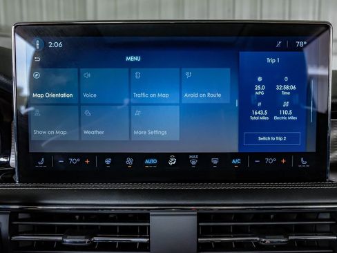 Used 2024 Lincoln Corsair Grand Touring w/ Equipment Group 301A image 28