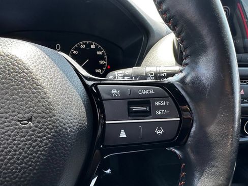 Certified 2024 Honda HR-V Sport image 32