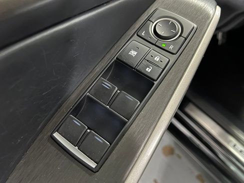 Used 2019 Lexus IS 350 F Sport w/ F Sport Package RWD image 41