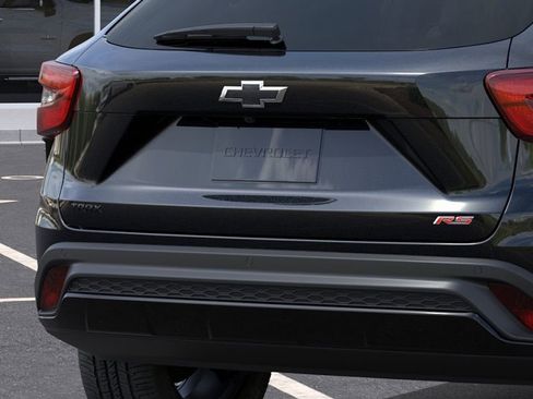 New 2026 Chevrolet Trax RS w/ Driver Confidence Package FWD image 14